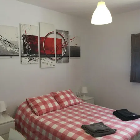 Bed & Breakfast M.l. Campo Ronda